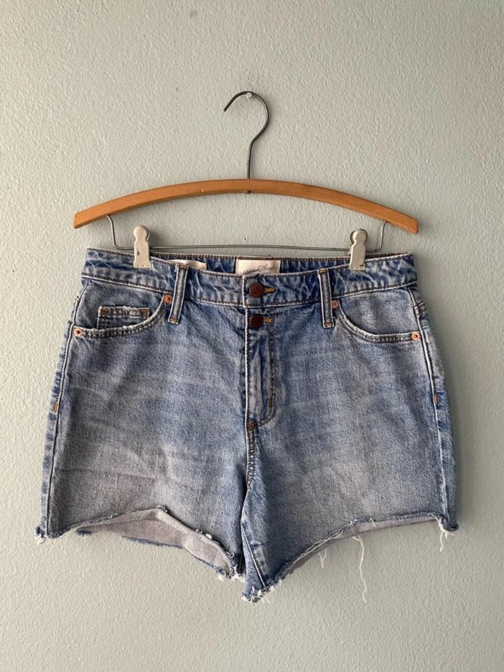 Universal Thread | Light Wash Vintage Midi Raw Hem Jean Shorts